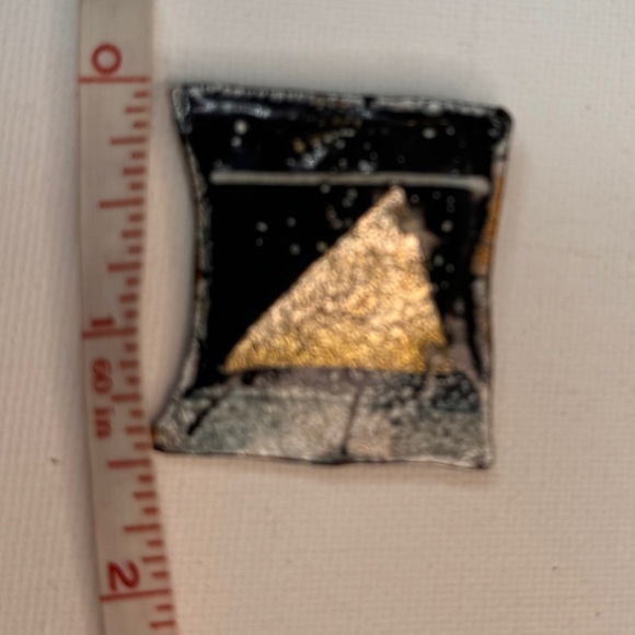 Handmade Enamel on Copper Pin Abstract Shapes Signed - Picture 4 of 4